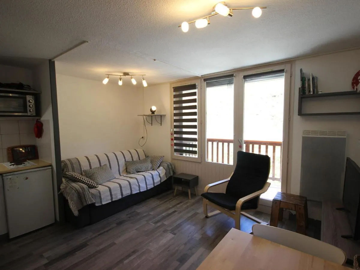 Studio Confortable Pour 2 Au Centre De Vallandry, A Cote Des Pistes Et Commerces - Fr-1-411-853