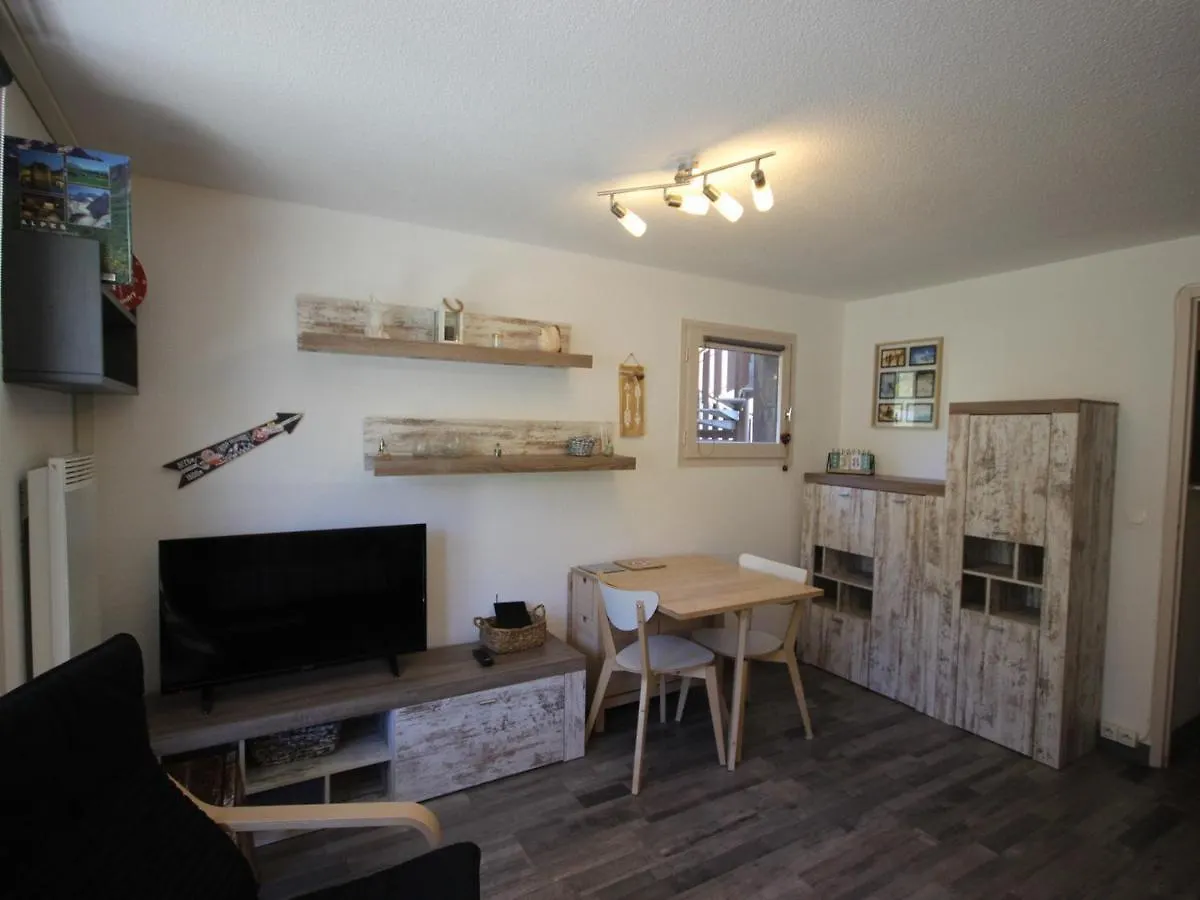 Studio Confortable Pour 2 Au Centre De Vallandry, A Cote Des Pistes Et Commerces - Fr-1-411-853 0*, Landry